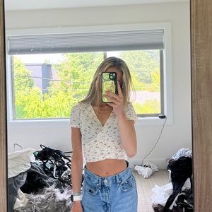 Brandy Melville, wrapped top